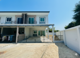 ทาวน์โฮม 2ชั้น หลังริม สำนักบก 