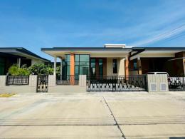 บ้านแฝด วัดศรี บ้านเก่า พานทอง 