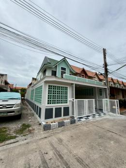  แฟมิลี่แลนด์ 