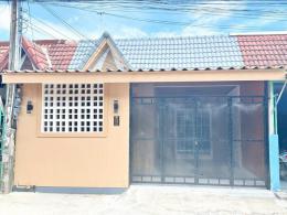 หมู่บ้านร่มฉัตร หนองไม้แดง อมตะ