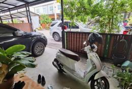ไลโอ บลิซส์ (บ้านเก่า)
